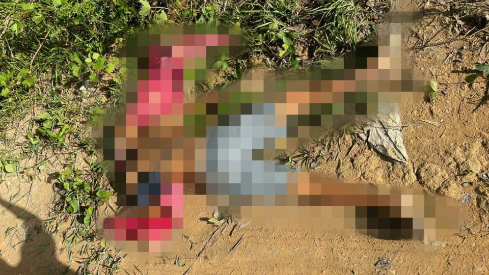Corpo de homem com marcas de tortura é encontrado em ramal no Distrito 2