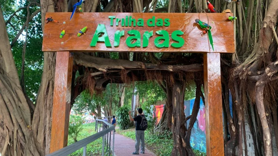 ‘Parque das Araras’ é inaugurado no bairro Praça 14