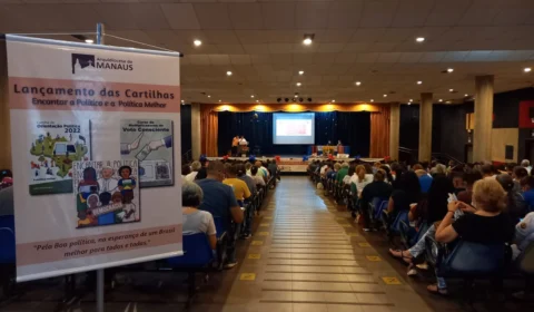 Arquidiocese de Manaus lança cartilhas ‘Melhor Política’ e ‘Encantar a Política’