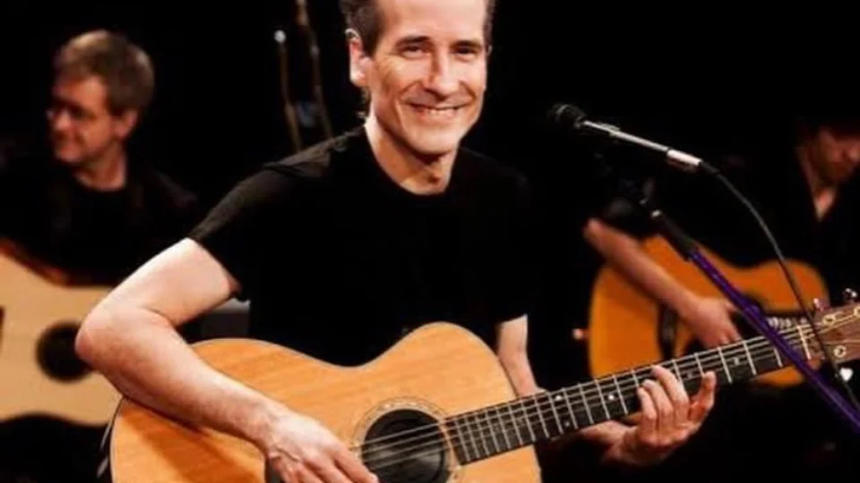 Evento gratuito trará artista nacional no Dia Mundial do Rock no largo São Sebastião