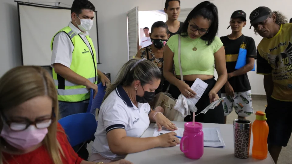 Famílias que vivem em área de risco na comunidade da Sharp serão beneficiadas