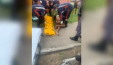 Indivíduo tenta matar mulher a facadas por suposta traição em Manaus