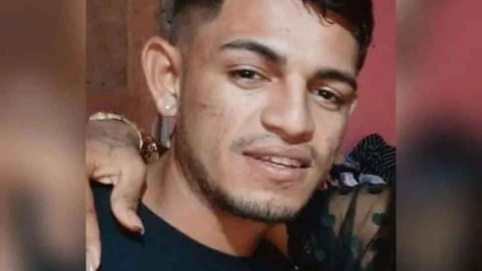 Homem que foi esquartejado e desovado às margens da AM-010 é identificado