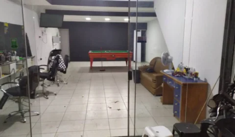 Jovem é assassinado a golpes de tesoura durante briga