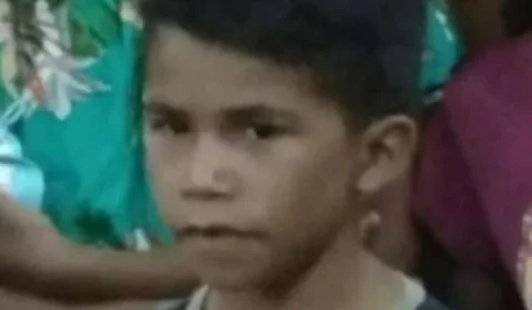 Menino de 8 anos morre soterrado enquanto brincava em ramal