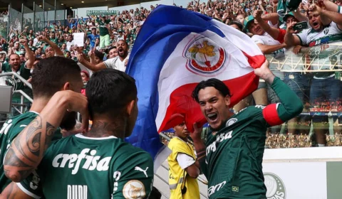Palmeiras vence o Inter com gol no fim e mantém folga na liderança