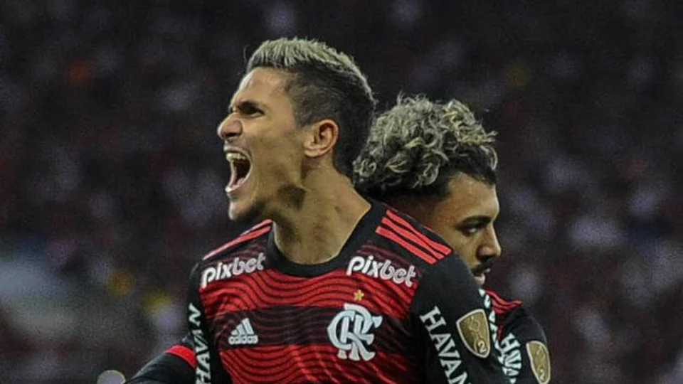 Pedro faz 4, Flamengo goleia o Tolima e avança às quartas da Libertadores