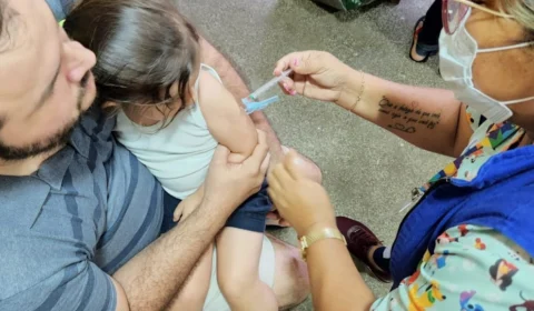 Mobilização será realizada para atualizar vacinas de crianças e adolescentes no Amazonas