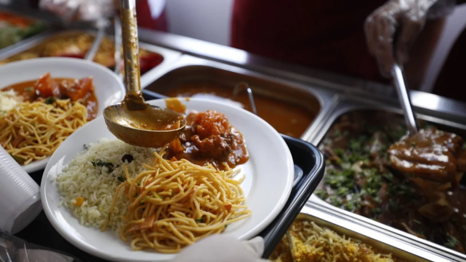 ‘Prato Cheio’ tem capacidade de alimentar mais de 16 mil pessoas em situação de pobreza