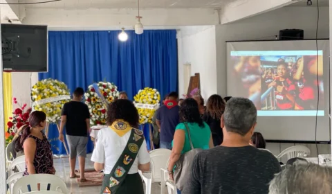 Família vela filho único vítima de acidente de trânsito e descaso hospitalar