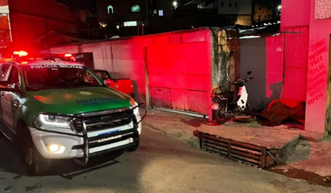 Tiroteio deixa homem morto e outros baleados no Petrópolis