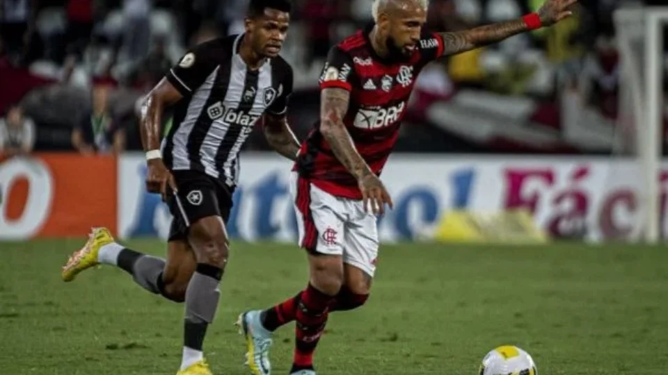 Flamengo vence Botafogo por 1X0 no Engenhão
