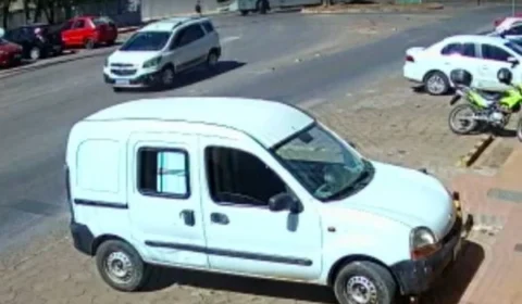 Criança de 9 anos é atropelada por ônibus ao sair da escola