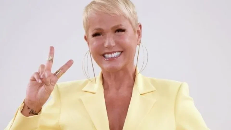 Xuxa detona cantoras gospel por encontro com Michelle e Jair Bolsonaro