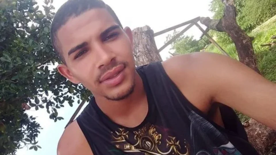 Homem mata adolescente de 14 anos após relações sexuais