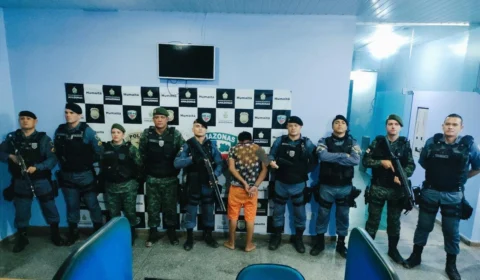 Polícia resgata mulher de cárcere privado; marido é preso