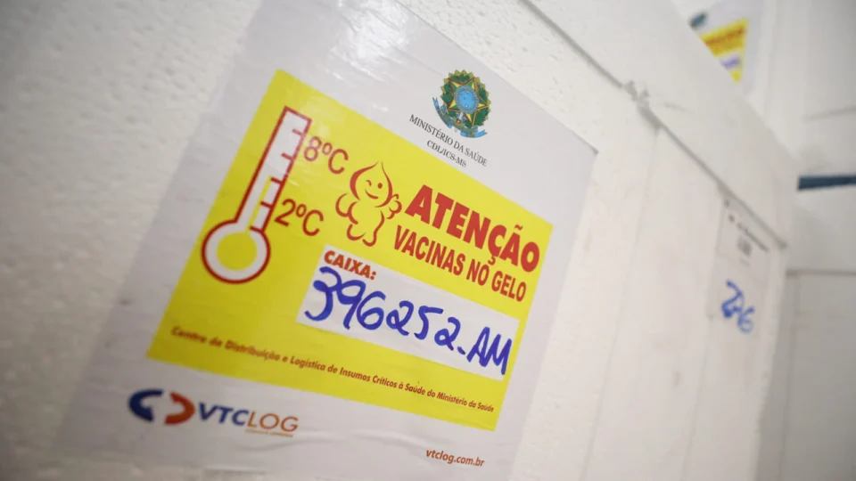 Vacinação contra a poliomielite é prorrogarda até o dia 30 de setembro