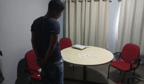 Homem é preso com drogas na cueca no bairro Monte das Oliveiras