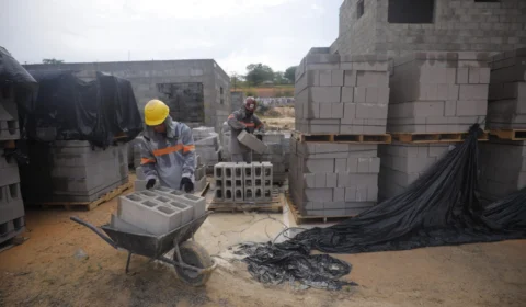 Obras do Conjunto Residencial Ozias Monteiro II são retomadas