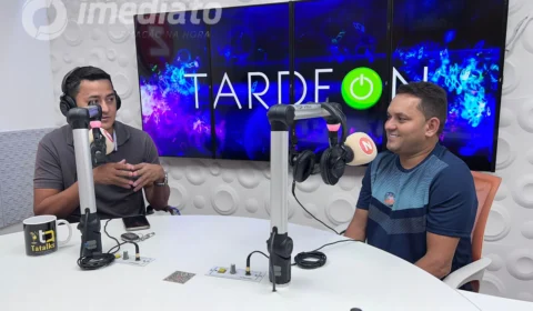 Candidato a deputado estadual Rodinei Ramos visita estúdios da rádio ZLZN