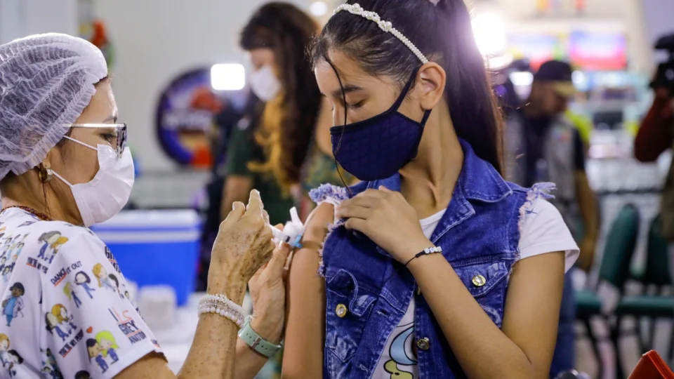 Prefeitura de Manaus disponibiliza 87 pontos de vacinação contra a Covid-19 nesta semana