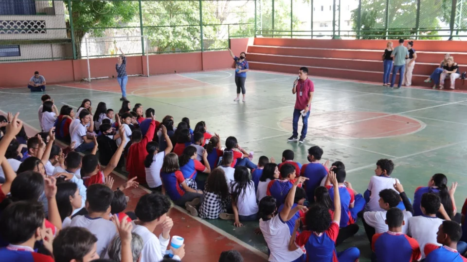 Campanha de conscientização incentiva alunos a procurar apoio psicológico