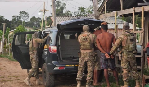 Operação prende 14 pessoas em Presidente Figueiredo