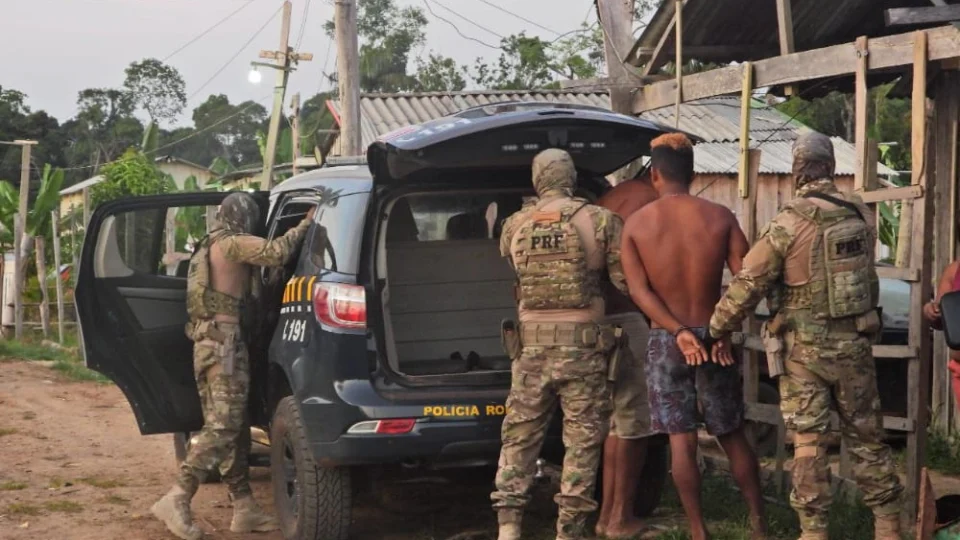 Operação prende 14 pessoas em Presidente Figueiredo