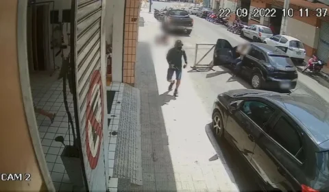 VEJA VÍDEO: policiais civis flagram homicídio e atiram contra suspeito
