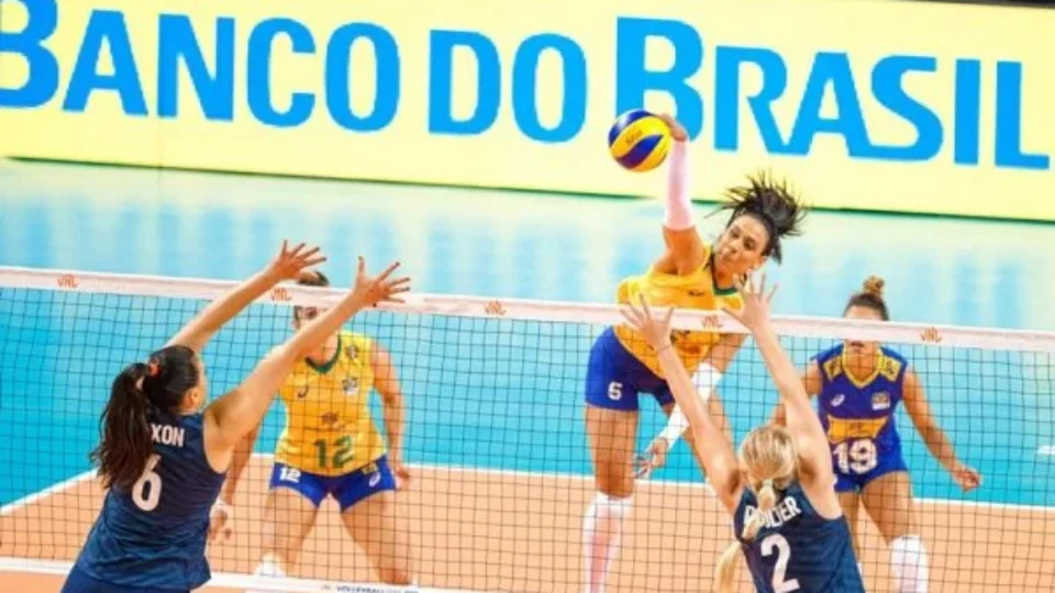 Paula Borgo se afasta das quadras após descobrir tumor no estômago