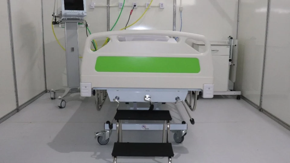 Criança entra em coma após inalar pó branco oferecido por desconhecido