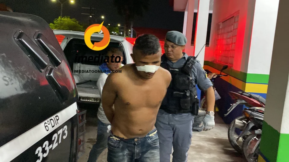 Homem invade igreja para roubar, leva surra, defeca em SPA e termina preso