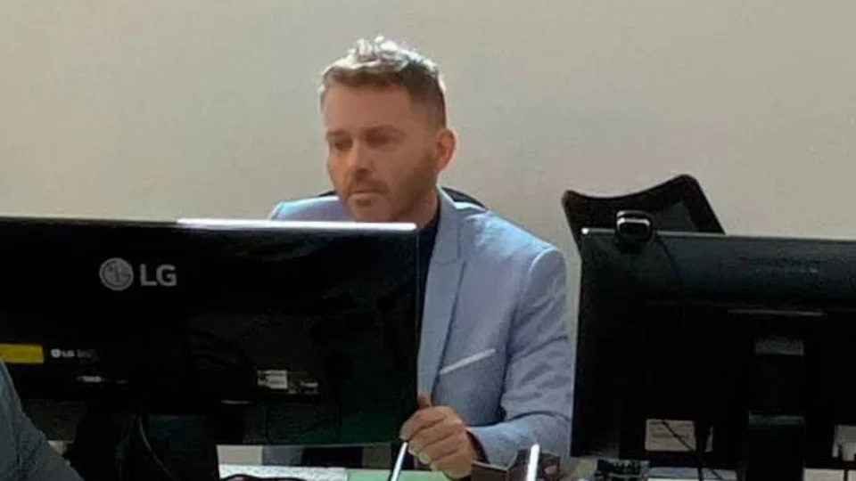 Adolescente brasileiro preso em cativeiro na Bolívia é libertado