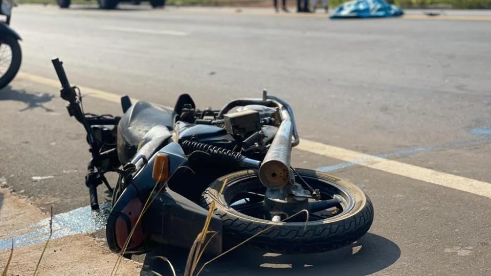 Motociclista morre em acidente na rodovia Manuel Urbano