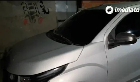 Polícia recupera carro roubado no bairro Jorge Teixeira