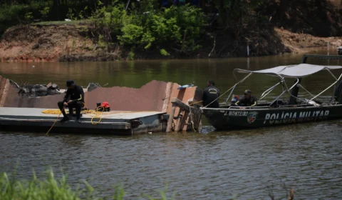 Seguem buscas por vítima desaparecida no desabamento da BR-319
