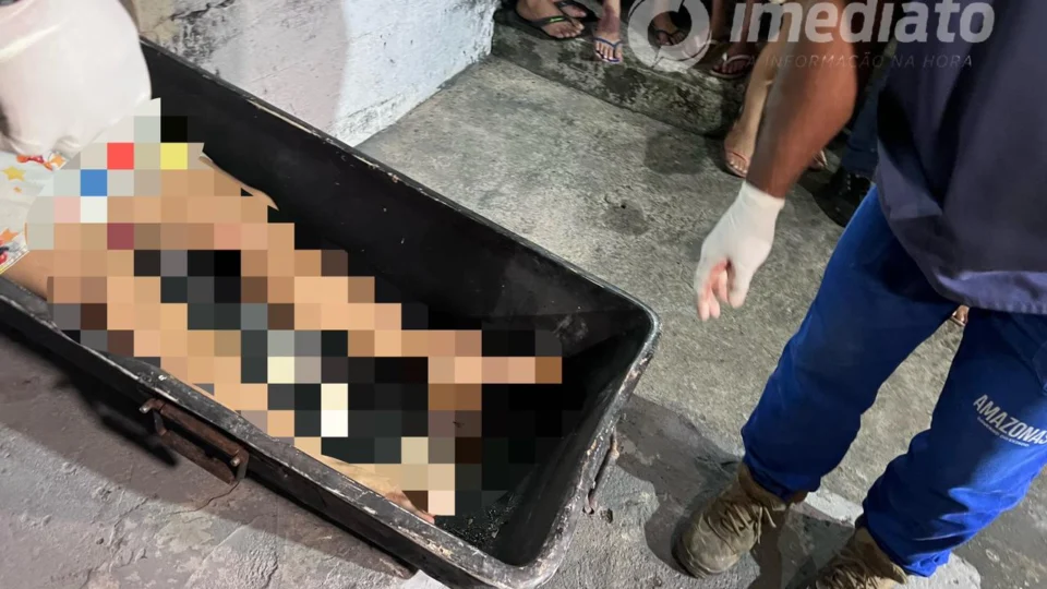 Homem é perseguido e assassinado dentro da casa do vizinho no Riacho Doce