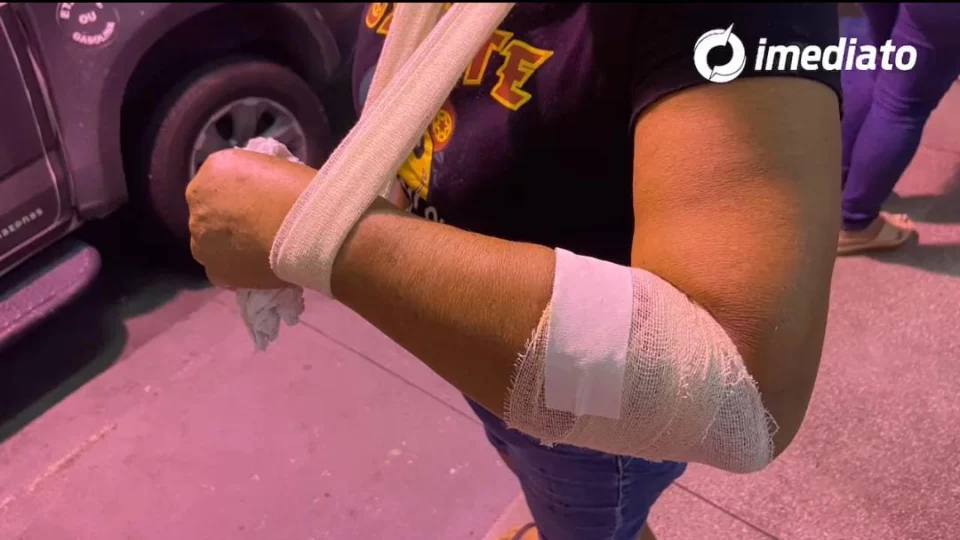 Homem esfaqueia mulher, sogra e tio da esposa no bairro Japiim