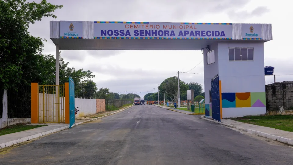 Cemitérios de Manaus recebem revitalização para visitação no Dia dos Finados