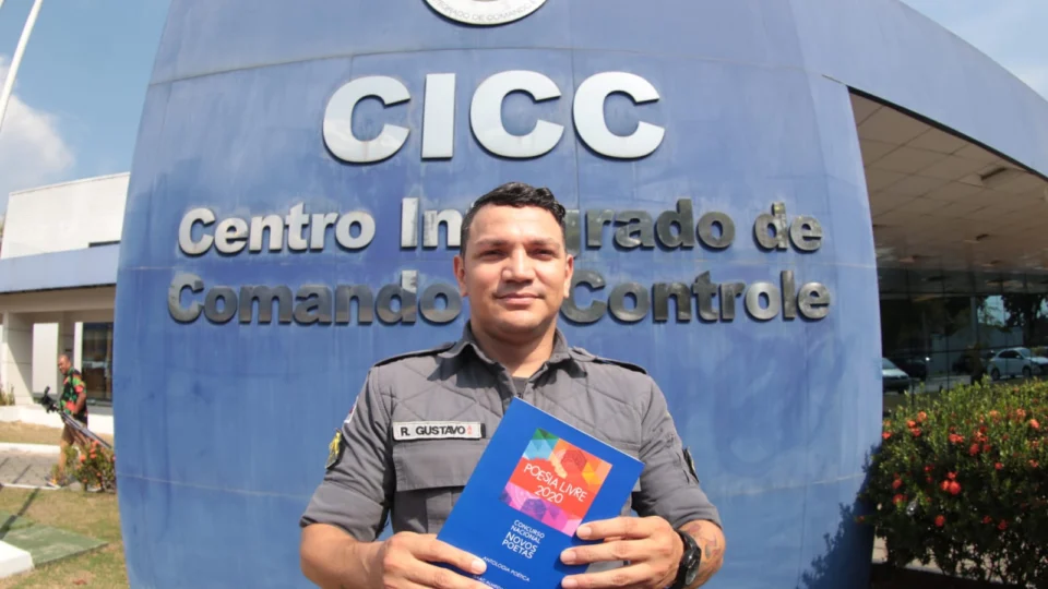 Policial militar do Amazonas se destaca em Concurso Nacional de Poesias