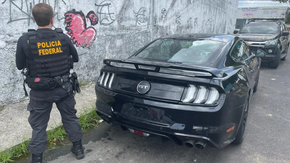 Polícia Federal apreende cinco veículos de luxo na Operação Fair Play