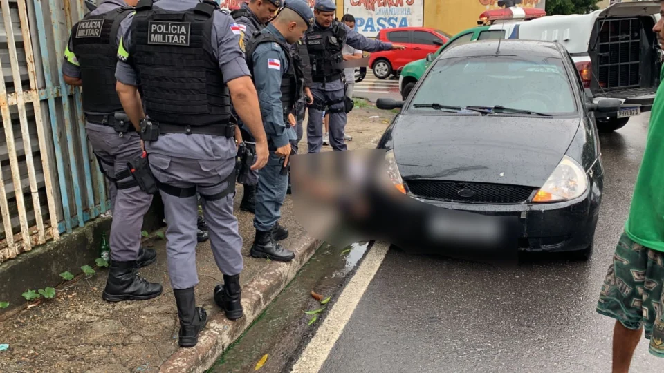 Ao tentar assalto em panificadora, suspeito é baleado e outro foge após troca de tiros com proprietário