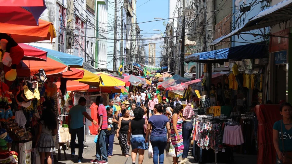 Confira o horário de funcionamento do comércio durante o feriado