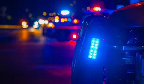 Menina de 12 anos é encontrada morta dentro de baú