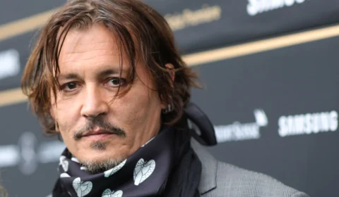 Aposentada perde mais de R$200 mil para golpista que fingia ser Johnny Depp