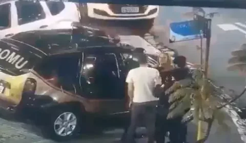 Mulher leva soco de agente público durante abordagem policial