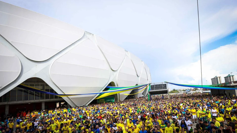 Arena da Amazônia reúne mais de 12 mil torcedores no primeiro dia de ‘Copa na Arena’