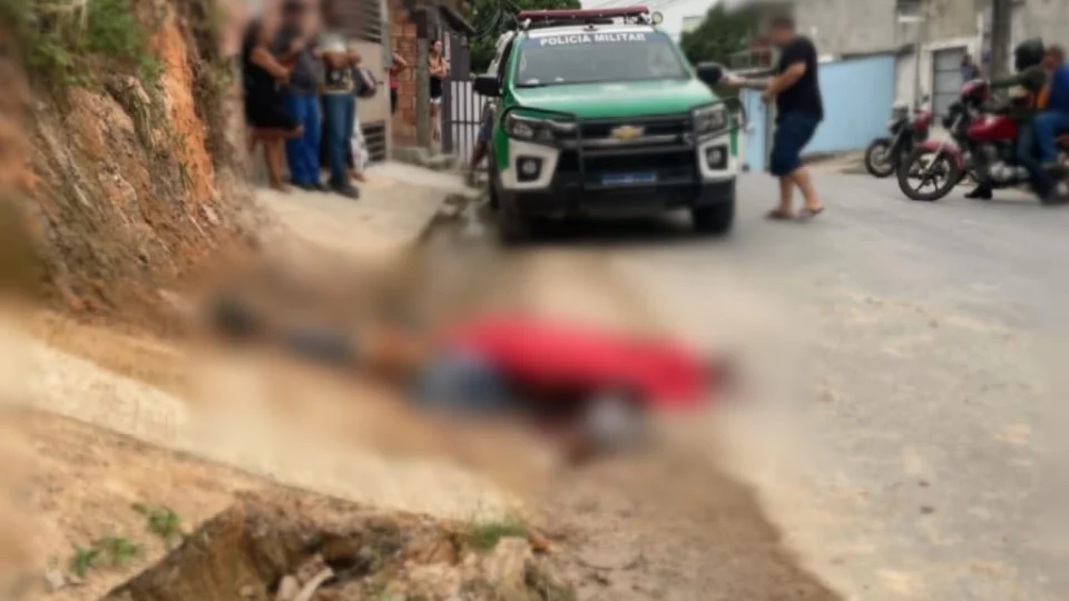 Homem é perseguido e assassinado a facadas na zona Leste de Manaus