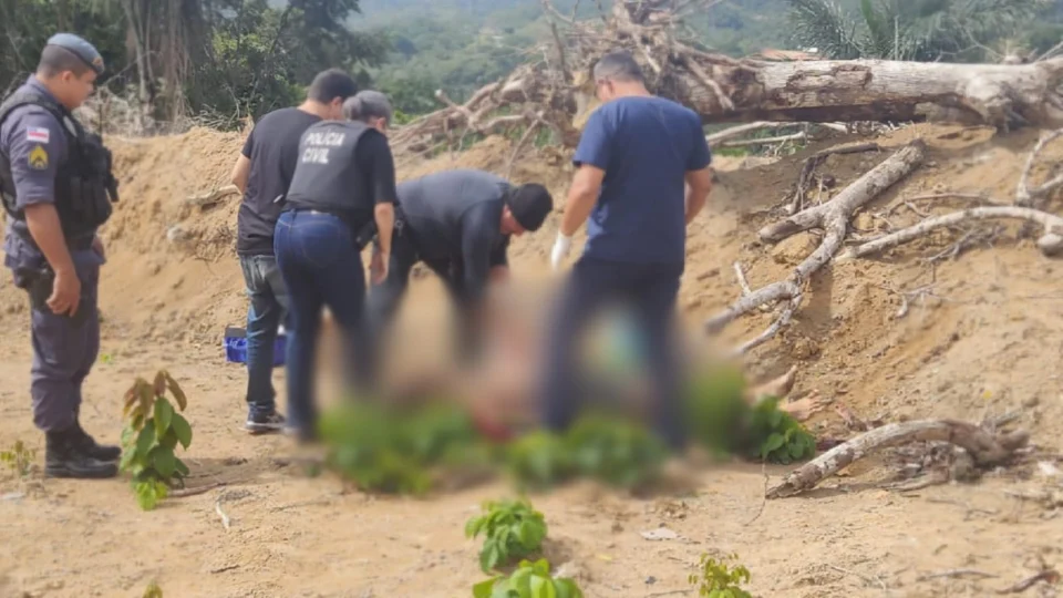 Corpo de homem é encontrado com o rosto desfigurado no ramal Chico Mendes