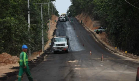 Novo asfaltamento em mais de 70 quilômetros da AM-010 é concluído
